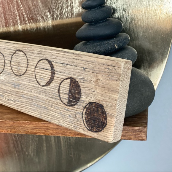 Handmade in Montana - Moon Phases on Barn Wood 🌖 - Picture 2 of 5